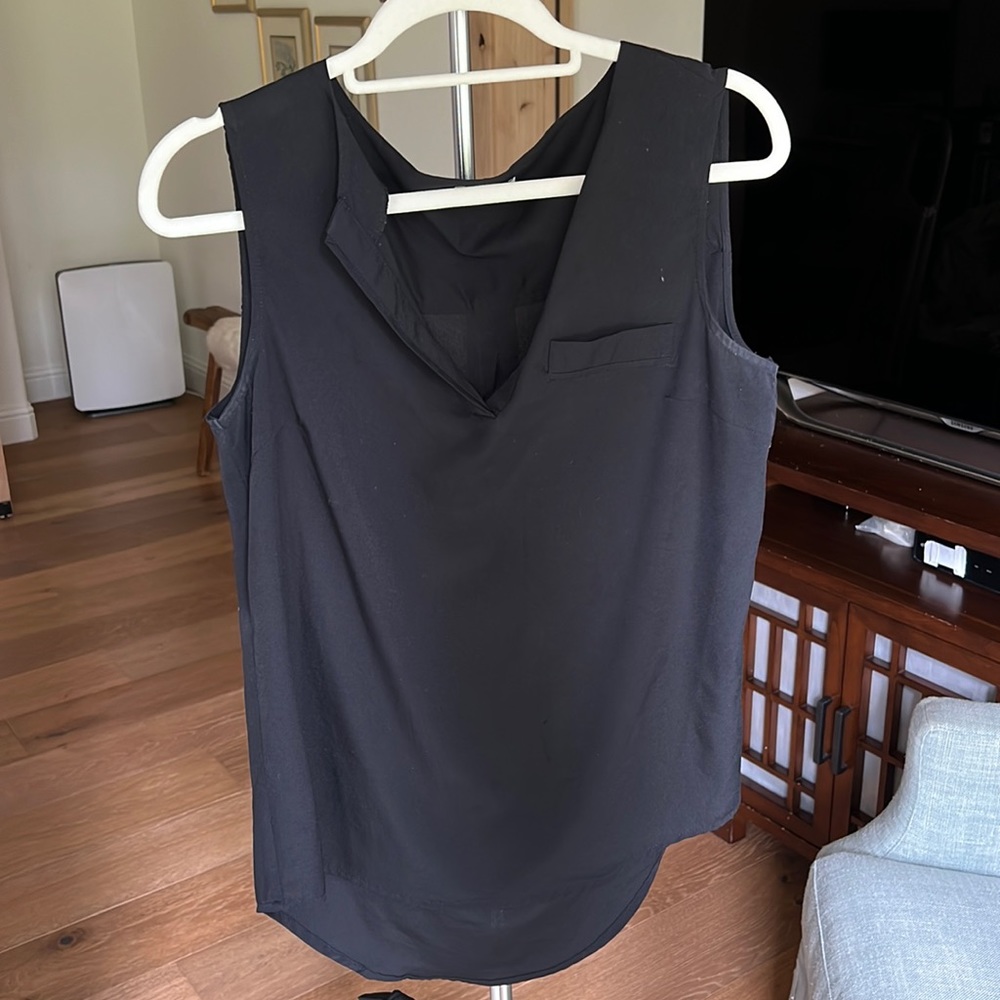 Jacqueline de Yong top